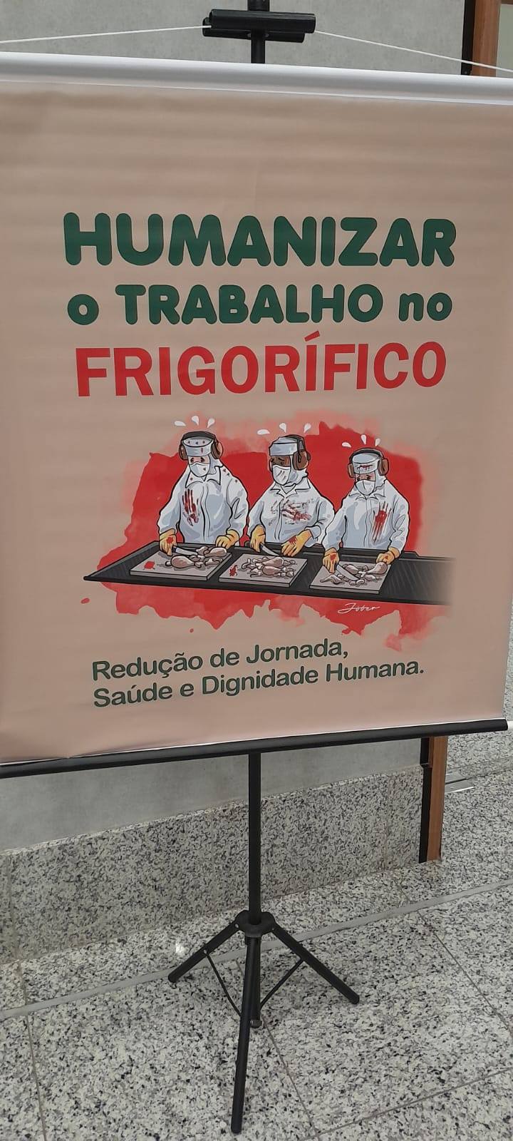 Presidente do Sitiex participa de importante seminário em Brasília